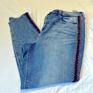 Mudd FLX stretch high rise ankle jeggings size 17 NWT cheetah print side